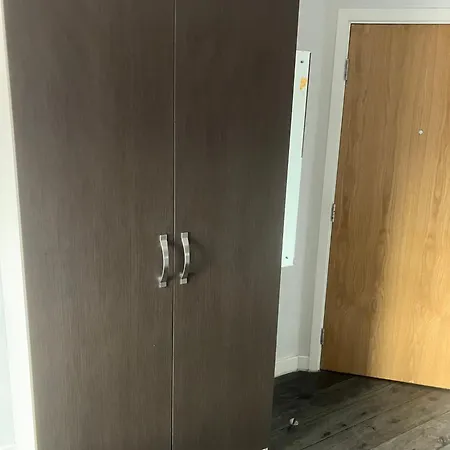 Student Roost Corner House In Sheffield